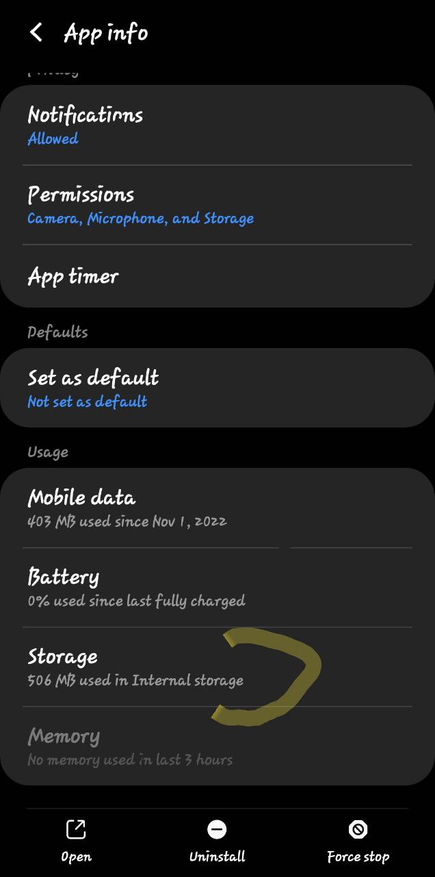 How to delete app cache on my device