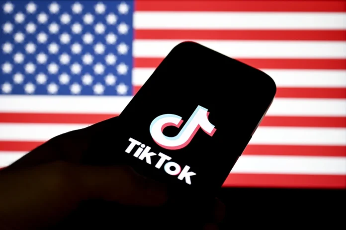 tiktok back on app store