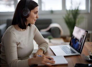 How to Start Tutoring Online: A Complete Guide for Beginners Who Want to Get Paid to Teach how to start tutoring online